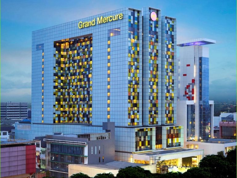 Grand Mercure Jakarta Harmoni Luncurkan “Broadway Party” Di Pergantian Tahun Baru
