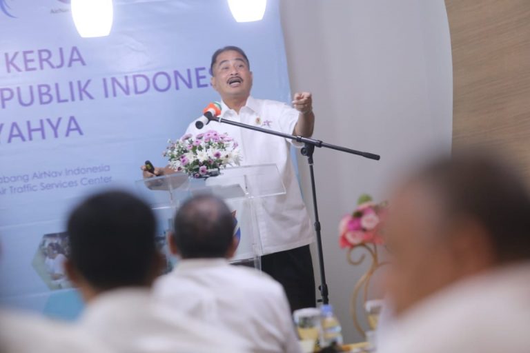 Menpar Apresiasi AirNav Tingkatkan Kapasitas Penerbangan ke Indonesia