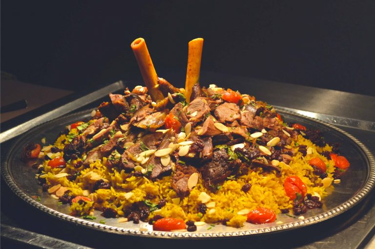 Buka Puasa dan Paket Menginap Libur Lebaran di Century Park Hotel, Senayan – Jakarta