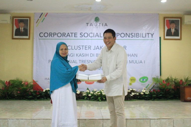 Jaringan TAUZIA Hotels Cluster Jakarta Dan Jawa Barat Gelar Buka Puasa Bersama Di Panti Werdha