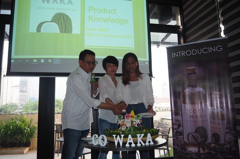 Coco Waka Hadirkan Virgin Coconut Oil Asli Wakatobi