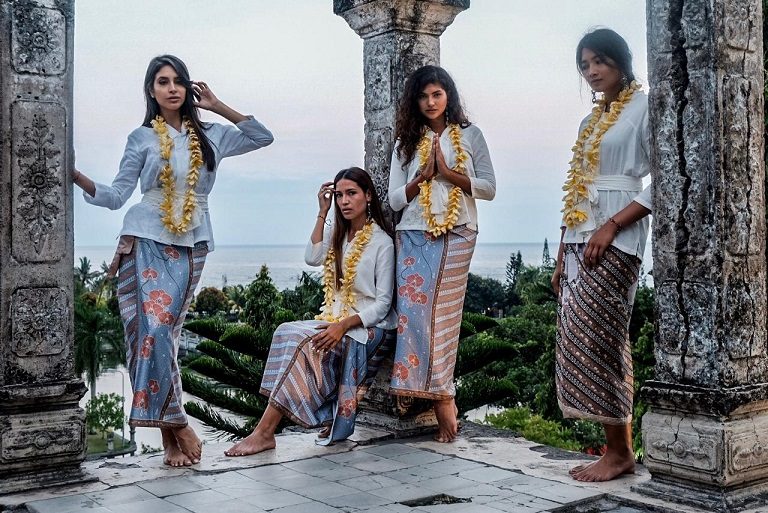 Alumni Miss Universe 2015 Promosikan Pariwisata di Karangasem Bali