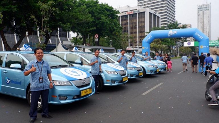 Bluebird Tunjukkan Komitmen Dukung Gelaran Karnaval Jakarta Langit Biru