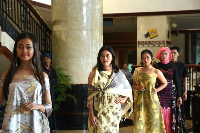 Tenoen Baduy Hadir Di Lumire Hotel And Convention Center