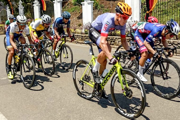 Keindahan Alam Dan Keragaman Budaya Jadi Experience Lebih Bagi Peserta Tour de Singkarak 2019