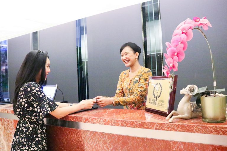 Filosofi Baik Rayakan Grand Aston Jogja Ke-8