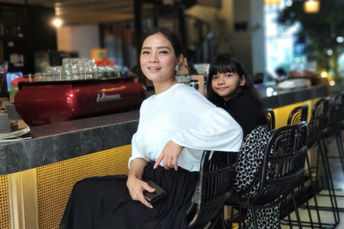 5 Tips WFH Sambil Jaga Anak dari Tokopedia Selama Pandemi