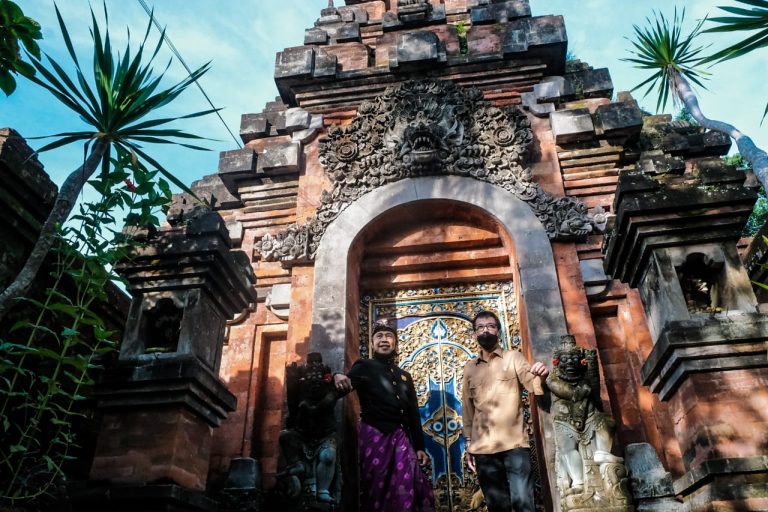 Menparekraf Ingatkan Pentingnya Protokol Kesehatan Jelang Pembukaan Wisata Bali