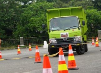 Hino Menggelar Smart Driving Hino 500 Series Bagi 95 Pengemudi Customer