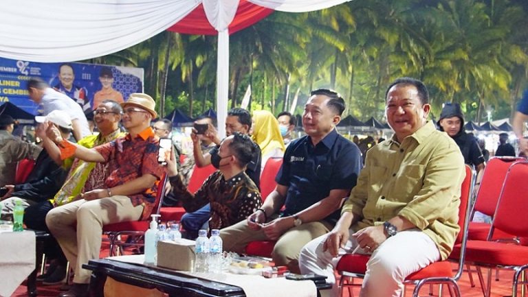 Bupati Jember Geber Peranan UMKM Melalui Gelaran Piala Dunia 2022