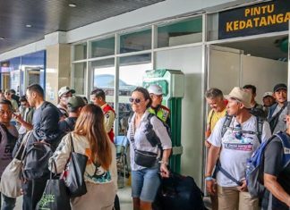 Wisatawan yang Tertahan di Labuan Bajo Pasca-Erupsi Lewotobi Telah Dievakuasi Erupsi Lewotobi