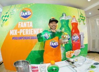 Rasakan Sensasi Segar FANTA® Fruit Punch di Bulan Ramadan FANTA Fruit Punch