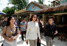 Pelayanan Prima Jadi Fokus Menpar untuk Destinasi Wisata Nataru Menpar