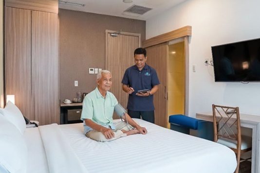 Pilihan Paket Liburan Lansia Nyaman Terencana dan Bebas Ribet Senior Living Care