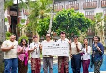 Hard Rock Hotel Bali Perkuat Komitmen Sosial Lewat Donasi untuk Yayasan Bali Bersama Bisa Hard Rock Hotel Bali